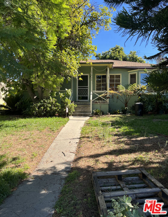 MLS# 23306477