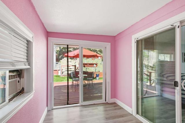 260 Chateau La Salle, San Jose CA: https://media.crmls.org/mediaz/b92789c9-79a8-4822-8218-f54296ec6fb2.jpg