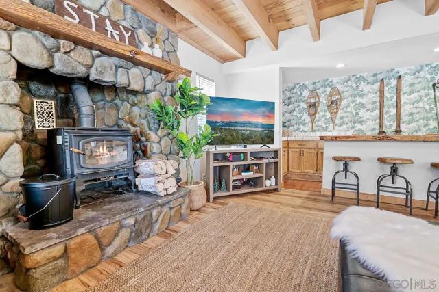 1120 MOUNTAIN LANE, Big Bear, California 92314, 5 Bedrooms Bedrooms, ,3 BathroomsBathrooms,Single Family Residence,For Sale,MOUNTAIN LANE,240009729SD