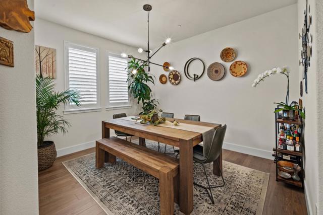 18938 Kilpatrick Lane,  CA: https://media.crmls.org/mediaz/b92838c1-505a-4b0f-8352-dccbc17f1b30.jpg