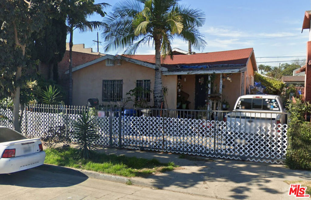 5747 3rd Avenue