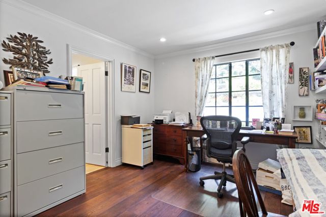 Drew Fenton | 1060 Chantilly Road Los Angeles CA | MLS: 7138387