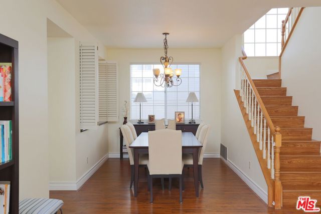 27 Comiso, Irvine CA: https://media.crmls.org/mediaz/b92907c4-5e54-444e-8678-4d914fb9ecc3.jpg
