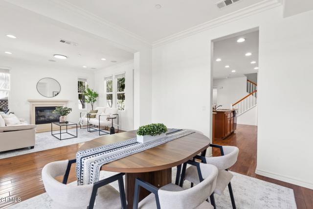 Image 4 of 65 For 8240 Silver Circle