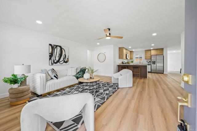 Detail Gallery Image 1 of 32 For 508 Village View Pl, Fallbrook,  CA 92028 - 3 Beds | 2 Baths