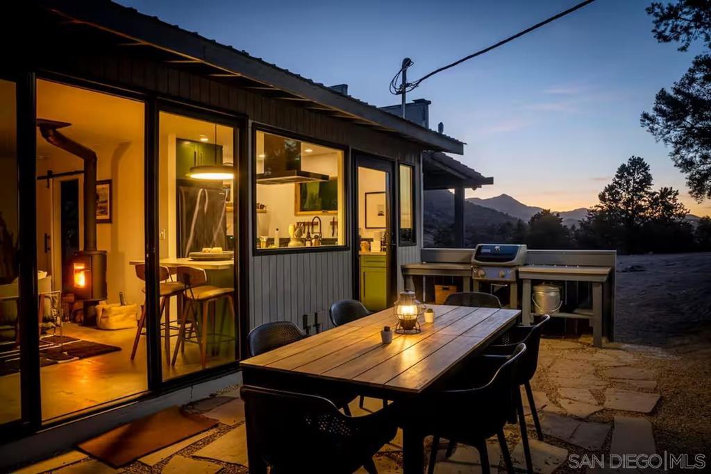 MLS #250043924SD image #5