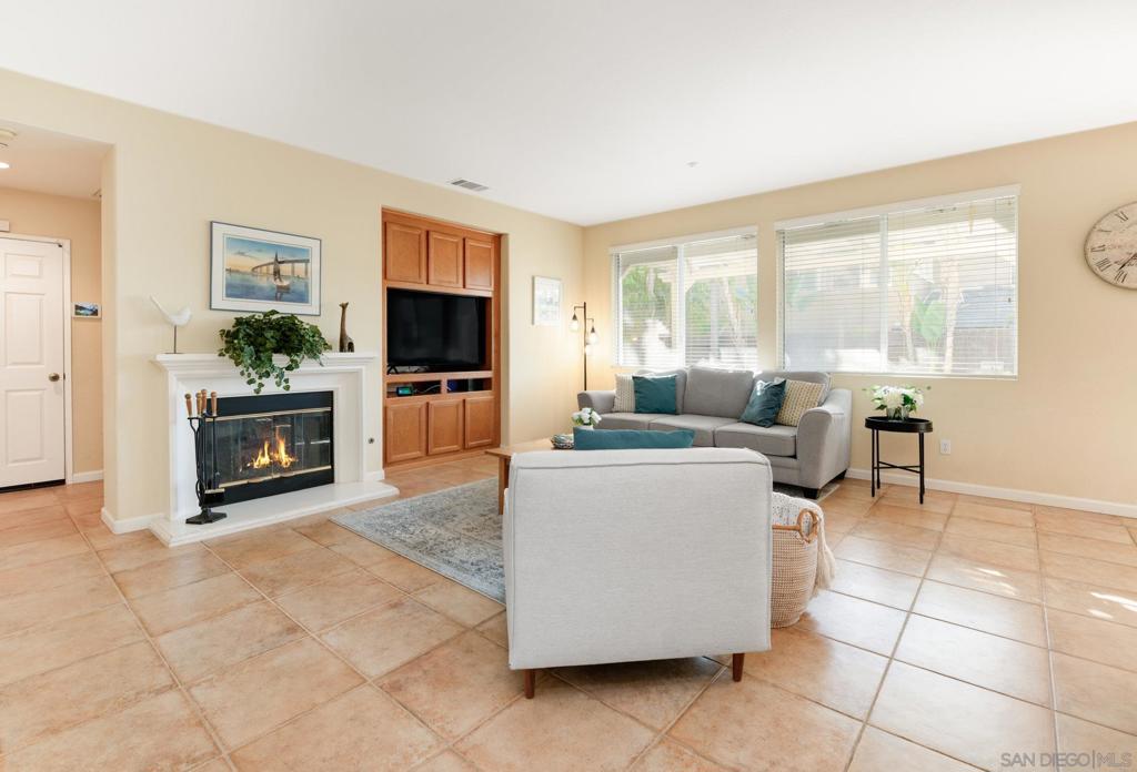 MLS #250039541SD image #7