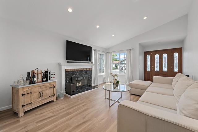 548 Lanfair Circle, San Jose CA: https://media.crmls.org/mediaz/b92cc334-b46b-4f46-8fb3-87936c025f6b.jpg