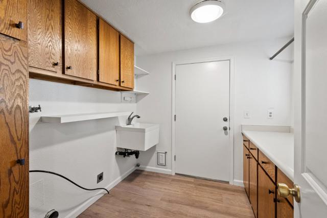 1760 Almond Way, Morgan Hill CA: https://media.crmls.org/mediaz/b92d97a2-c3a6-4190-a793-06bde39c392f.jpg