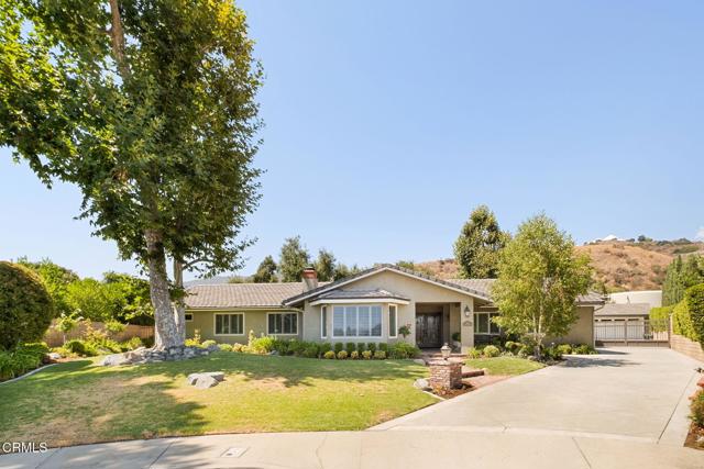919 Willow Springs Lane, Glendora CA: https://media.crmls.org/mediaz/b92de2df-149c-4588-9206-7cc28e847963.jpg