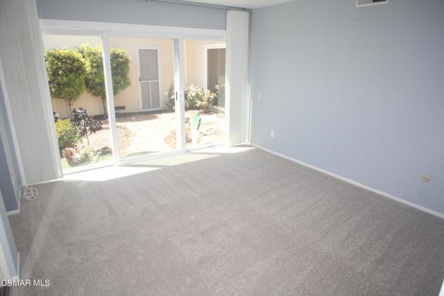 4518 Henley Court, Westlake Village CA: https://media.crmls.org/mediaz/b9317305-f10f-4042-9d30-e15edf98461a.jpg
