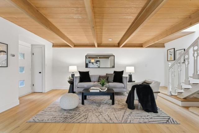 278 Monroe Drive, Mountain View CA: https://media.crmls.org/mediaz/b932f337-f9b5-402c-bb67-fa09cfdb1870.jpg