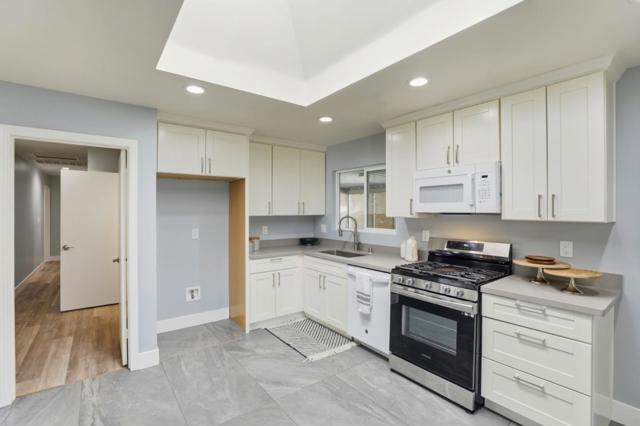 790 Shore Road, Hollister CA: https://media.crmls.org/mediaz/b9330e9d-3491-4f98-a572-36a683d67ed3.jpg