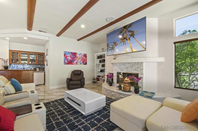 10405 White Birch Dr, San Diego CA: https://media.crmls.org/mediaz/b9343b73-4088-4ca6-ad7a-ed618e57f31c.jpg