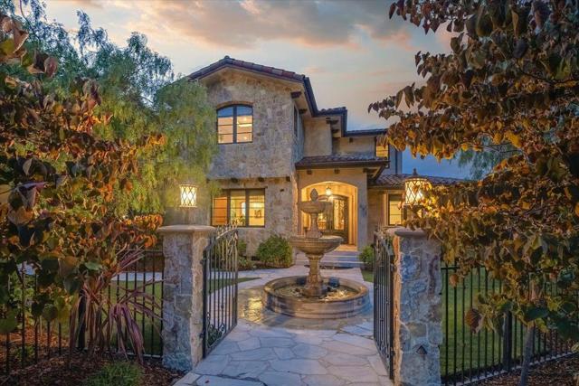 1571 Fairway Drive, Los Altos CA: https://media.crmls.org/mediaz/b9353e38-a87c-4090-9306-abce89a707de.jpg