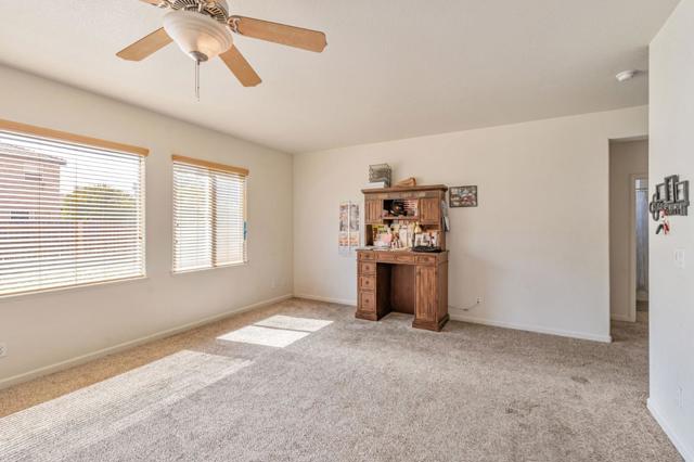 367 Sunburst Street, Los Banos CA: https://media.crmls.org/mediaz/b93577dc-9245-4c32-a493-4b293153aea1.jpg