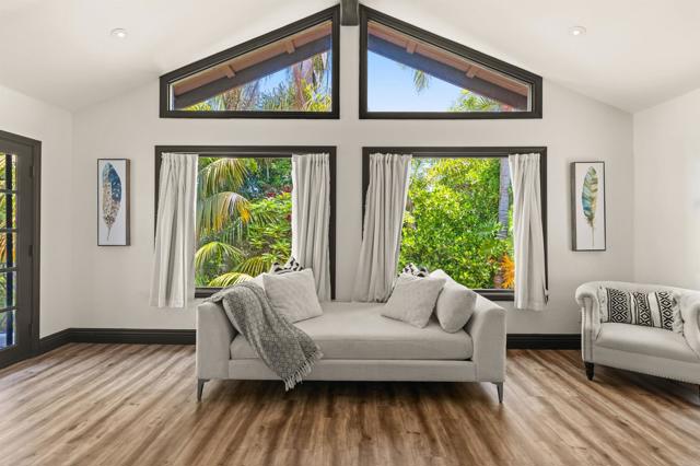 Detail Gallery Image 15 of 38 For 2154 Ranch View Terrace, Encinitas,  CA 92024 - 5 Beds | 4/2 Baths
