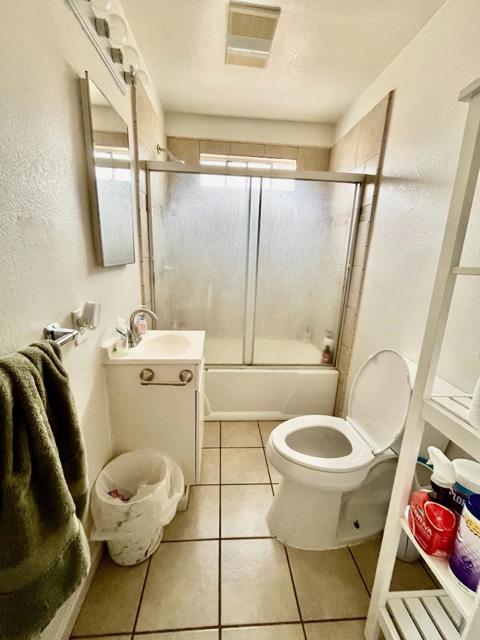 128 Maple Avenue, Watsonville CA: https://media.crmls.org/mediaz/b936180c-70cd-4923-b4ff-87cb2821bfe1.jpg