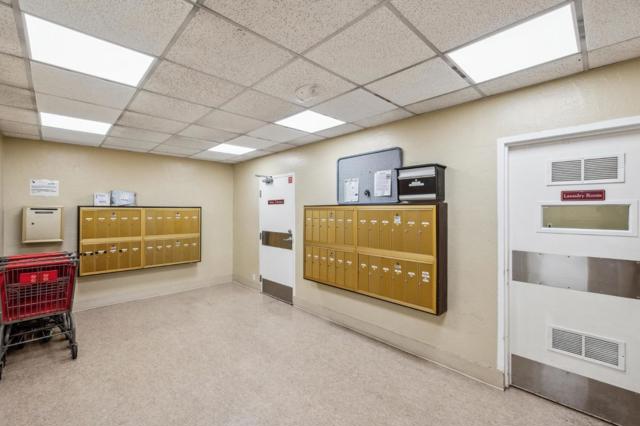1550 Frontera Way, Millbrae CA: https://media.crmls.org/mediaz/b93715c5-3fa5-4b12-a17a-4e868cb4eae1.jpg