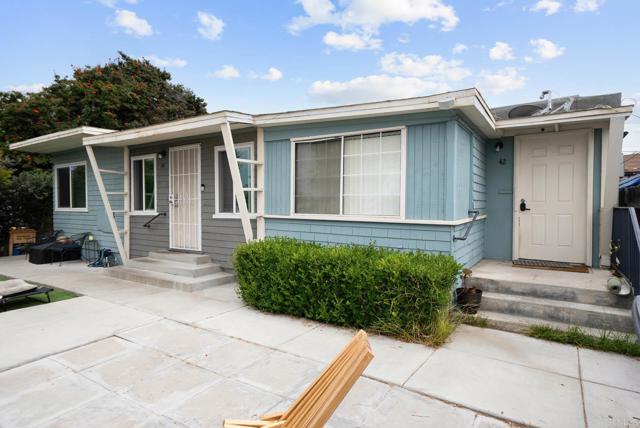 42 48 E 5Th Street, National City CA: https://media.crmls.org/mediaz/b937868d-a9f2-46fd-8428-c8a10e682a55.jpg