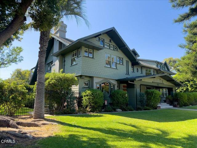 217 Oaklawn Avenue, South Pasadena CA: https://media.crmls.org/mediaz/b93837c0-f0bf-4189-b31c-c157dd3f2a73.jpg