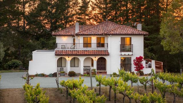 3357 Chardonnay Road, Soquel CA: https://media.crmls.org/mediaz/b9385d7a-0bc9-43b5-800f-4de578973f27.jpg