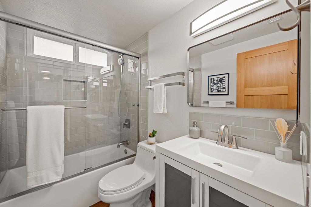 B939Fa26 6C0F 4E2F 975D 0947Ee09A092 631 Paul Street, Escondido, Ca 92027 &Lt;Span Style='BackgroundColor:transparent;Padding:0Px;'&Gt; &Lt;Small&Gt; &Lt;I&Gt; &Lt;/I&Gt; &Lt;/Small&Gt;&Lt;/Span&Gt;