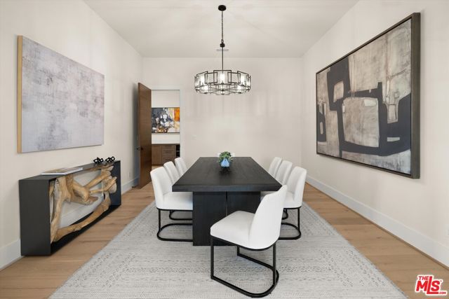 2082 Las Canoas Road, Santa Barbara CA: https://media.crmls.org/mediaz/b93a192e-f227-4226-b037-2965becddd13.jpg