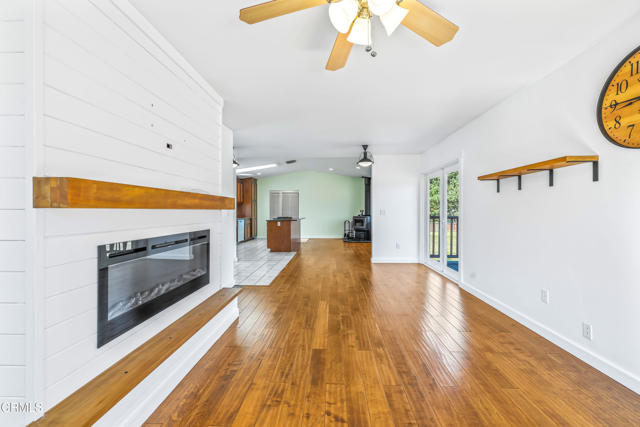 Detail Gallery Image 7 of 32 For 32500 Gibney Ln, Fort Bragg,  CA 95437 - 3 Beds | 3 Baths