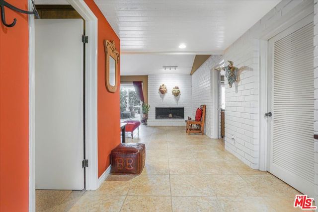 1237 Brian Street, Placentia CA: https://media.crmls.org/mediaz/b93b9d79-841a-44d8-9217-2aa48fd6f14a.jpg