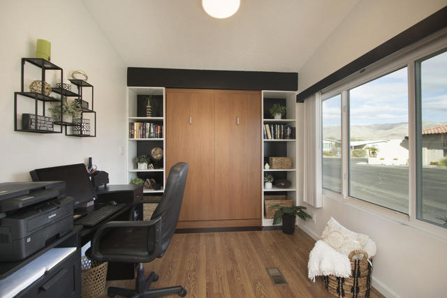 Image 20 of 45 For 14777 Palm Drive  186