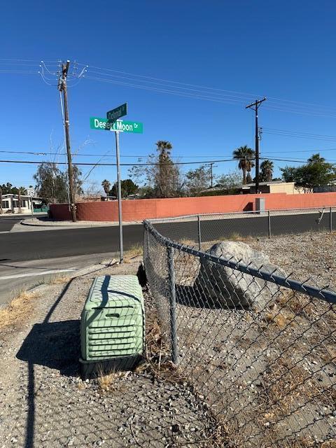 73451 Colonial Drive, Thousand Palms CA: https://media.crmls.org/mediaz/b93cbc60-2dc4-4dc8-8a0a-9ae168d8eed3.jpg