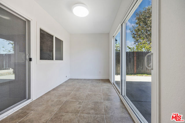 23061 Via San Gabriel, Mission Viejo CA: https://media.crmls.org/mediaz/b93d6769-8774-4a62-9c85-85591f163b95.jpg