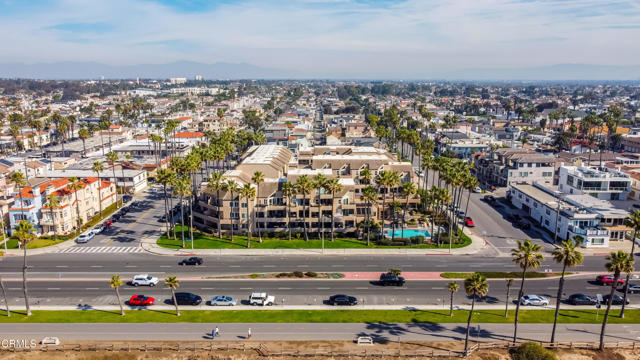 1200 Pacific Coast Highway, Huntington Beach CA: https://media.crmls.org/mediaz/b93e16b9-80e4-4b90-b20e-5b3c8226dfd7.jpg