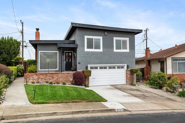 356 King Drive, South San Francisco CA: https://media.crmls.org/mediaz/b93e9a84-c76d-49cf-9892-cbaa5709bd8c.jpg