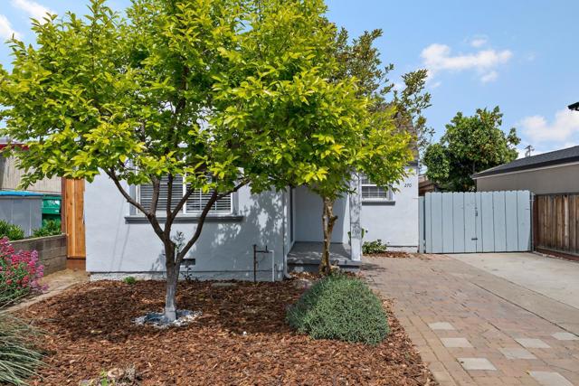 270 N 26th Street, San Jose CA: https://media.crmls.org/mediaz/b93edc61-b931-4823-a5f6-e66bb55a1a3b.jpg