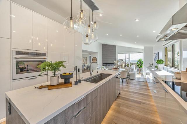 651 Stetson Street, Moss Beach CA: https://media.crmls.org/mediaz/b93f93c2-af88-4bdd-b522-def846ddde4c.jpg