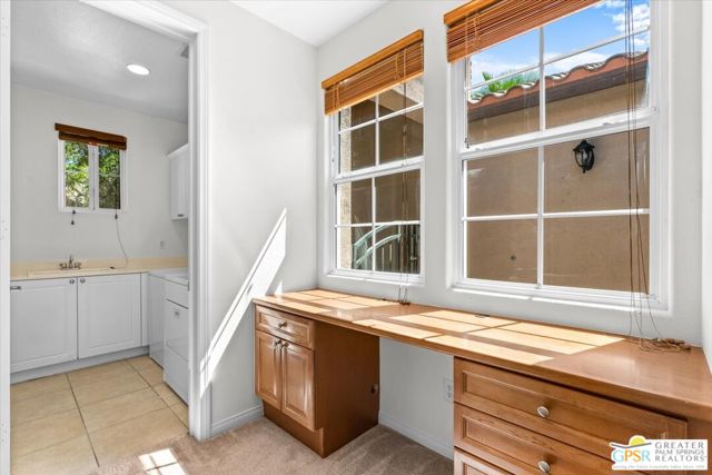 31505 Calle Amigos, Cathedral City CA: https://media.crmls.org/mediaz/b93fb388-4f51-4a68-8f3c-72cb7bdf8303.jpg