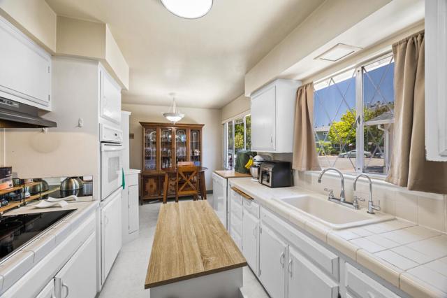 1809 Higdon Avenue, Mountain View CA: https://media.crmls.org/mediaz/b93ff2bf-a39c-4267-9a9e-f11ef87a83ad.jpg