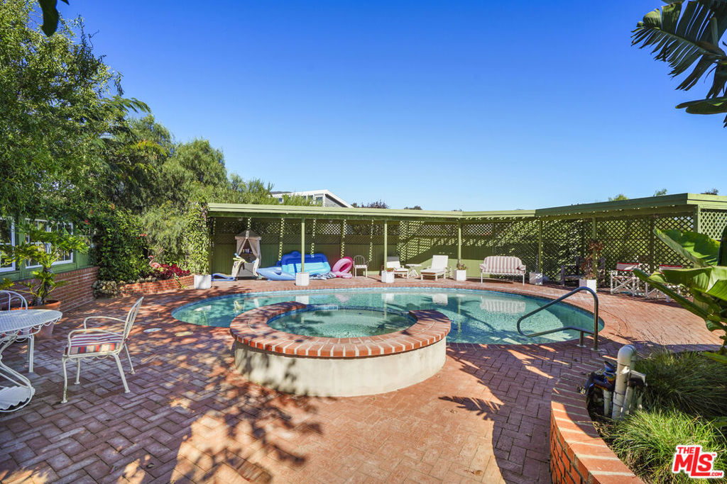 MLS #25614281 image #54