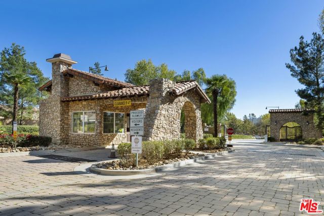 1514 Green Creek Trail, Beaumont CA: https://media.crmls.org/mediaz/b94140c5-db8a-4614-9394-4b4beabb75cc.jpg