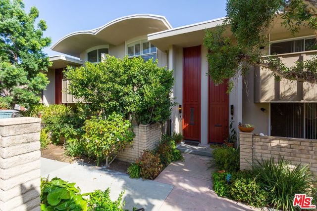 4748 La Villa Marina, D photo 1