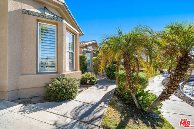 8 Dickens Court, Rancho Mirage, CA 92270