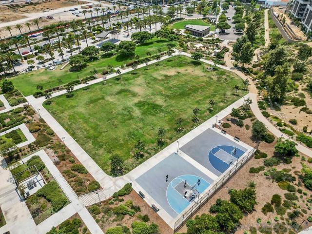 2460 Community Lane, San Diego CA: https://media.crmls.org/mediaz/b9427fa9-39b2-4421-b7c7-d36d83f4b7e3.jpg