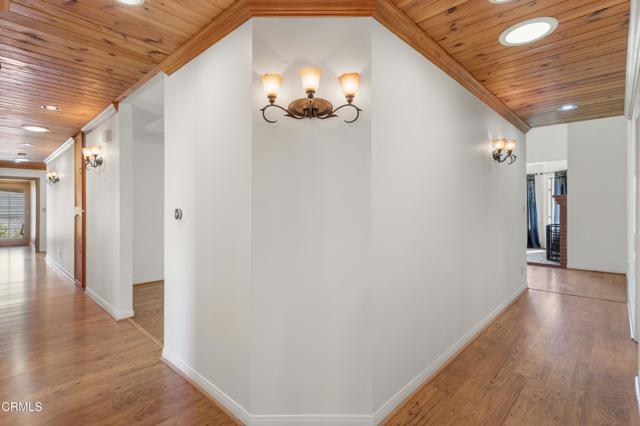 Detail Gallery Image 22 of 75 For 2000 Morongo Dr, Camarillo,  CA 93012 - 4 Beds | 3 Baths