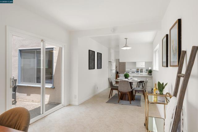 708 Cornell Ave, Albany CA: https://media.crmls.org/mediaz/b942cad9-91c0-41d8-a846-b8cef20ac49d.jpg