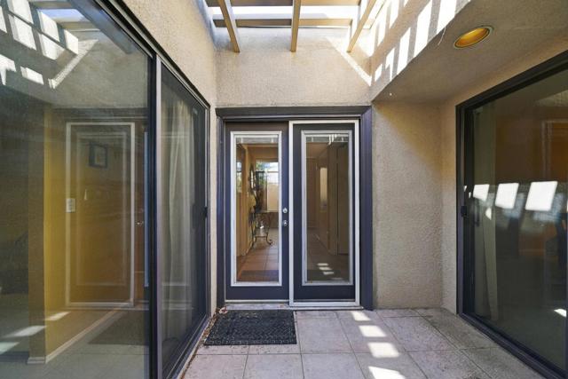 464 Village Square E, Palm Springs, CA 92262
