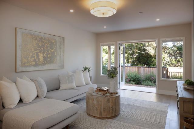 0 Mission 4 NE of 10th Avenue, Carmel CA: https://media.crmls.org/mediaz/b944f54b-44a0-4fa8-b29f-0ca8858aa437.jpg