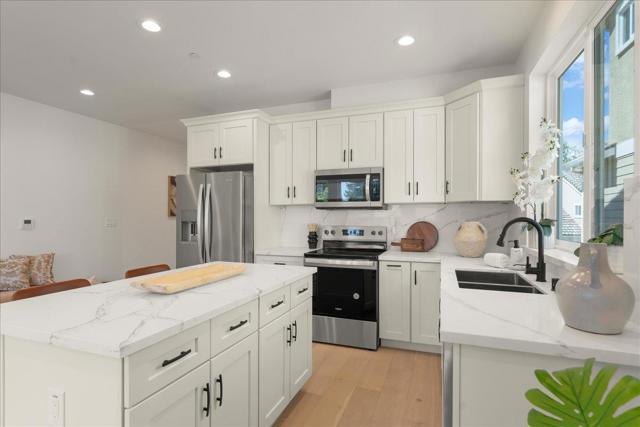 188 W Rincon Avenue, Campbell CA: https://media.crmls.org/mediaz/b9451367-7740-4d5c-8eb8-c7532f0a76ed.jpg