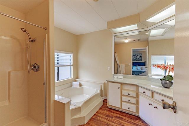 Image 33 of 56 For 18218 Paradise Mountain Road Spc 158